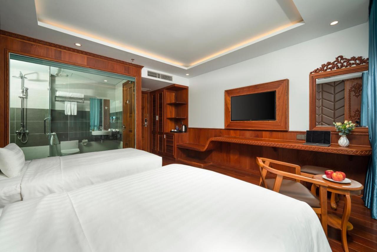 Monalisa Luxury Hotel Đà Nẵng Extérieur photo